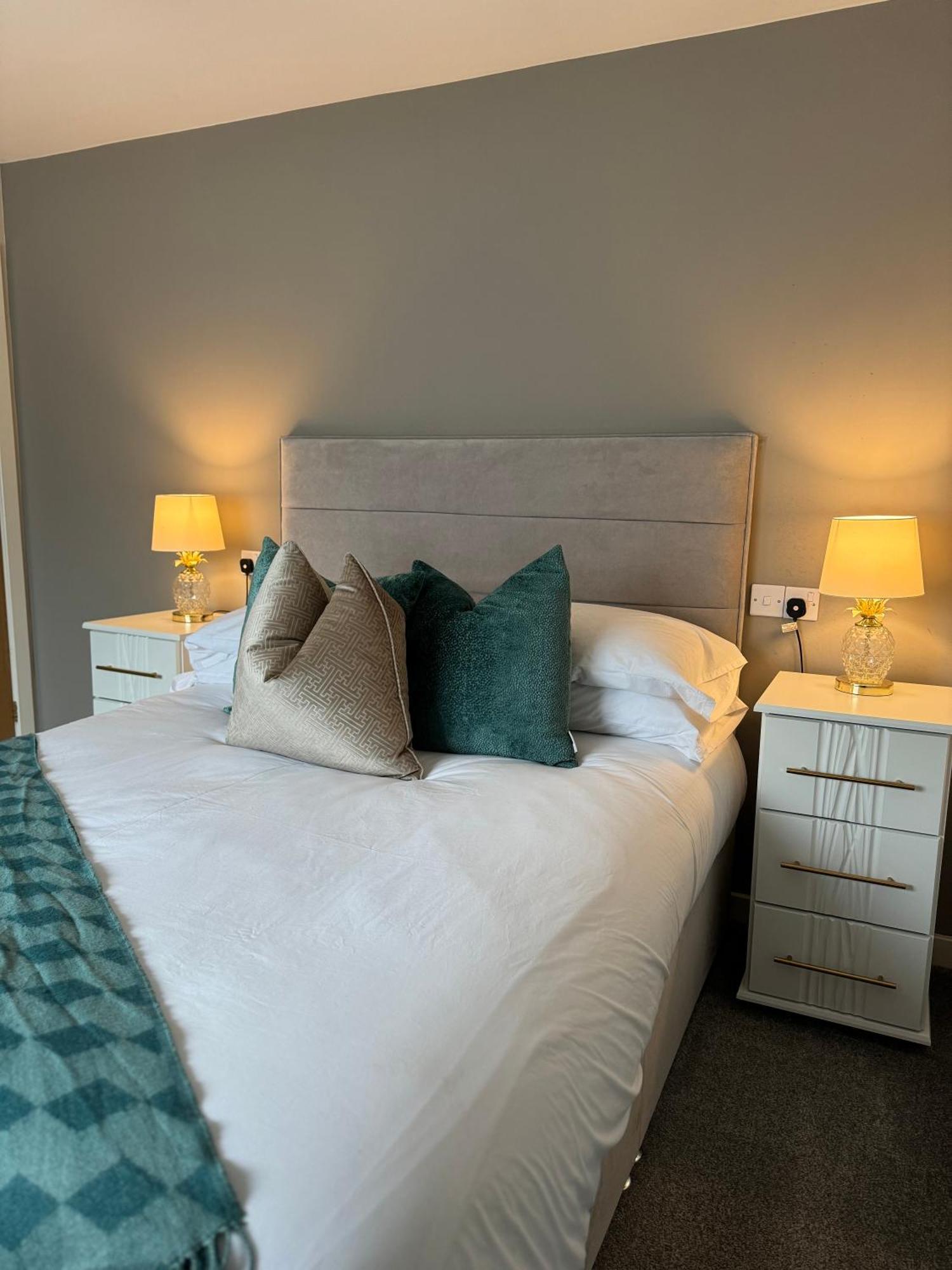 Beach View Apartment With Balcony And Sea View - Pet Friendly Cleveleys Exteriör bild