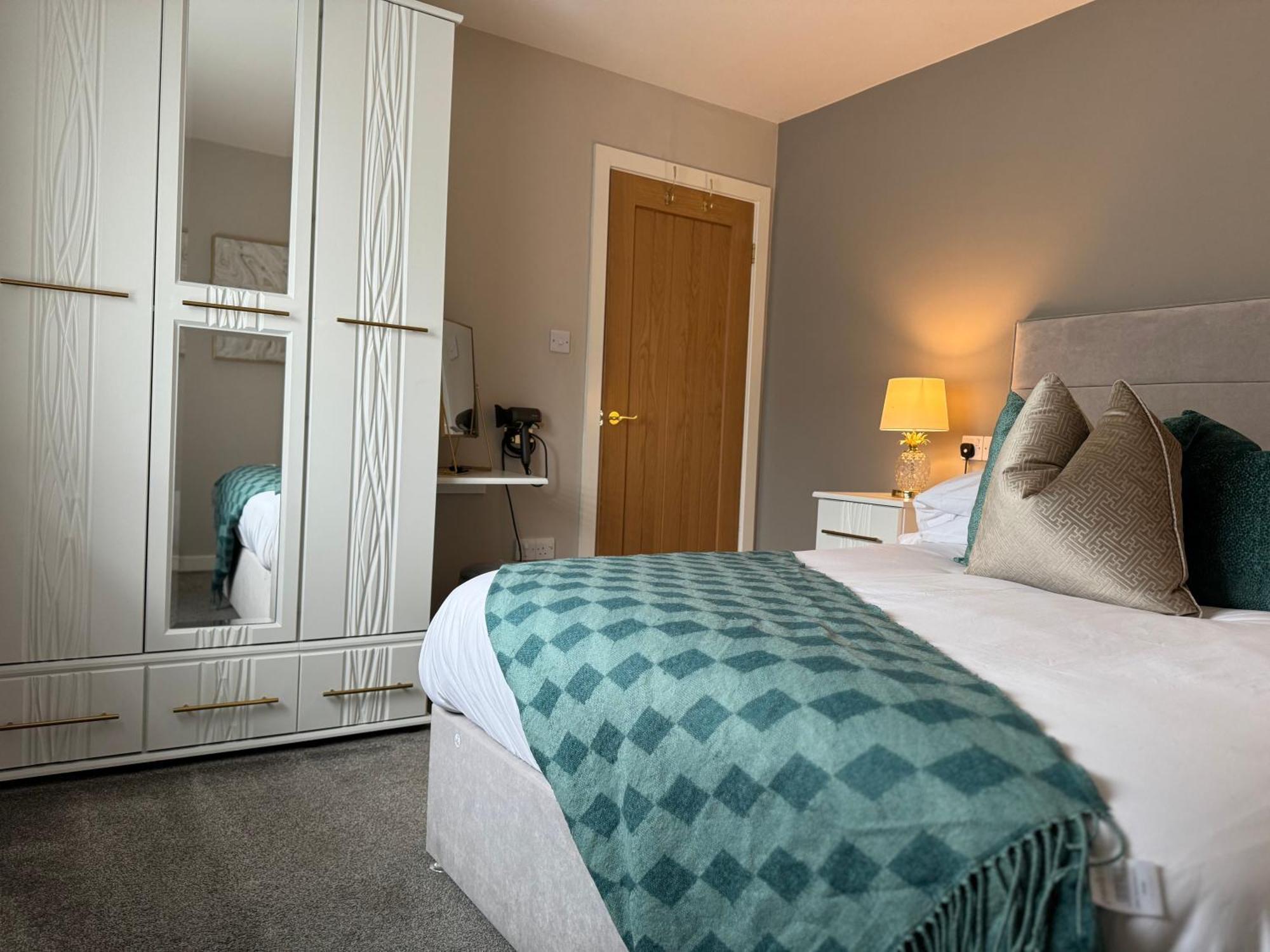 Beach View Apartment With Balcony And Sea View - Pet Friendly Cleveleys Exteriör bild